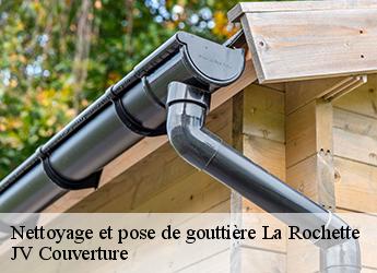 Nettoyage et pose de gouttière  la-rochette-77000 Artisan Romero David