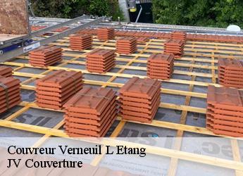 Couvreur 77390